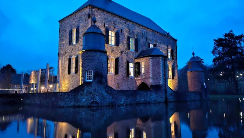Kasteel Erenstein, Germany